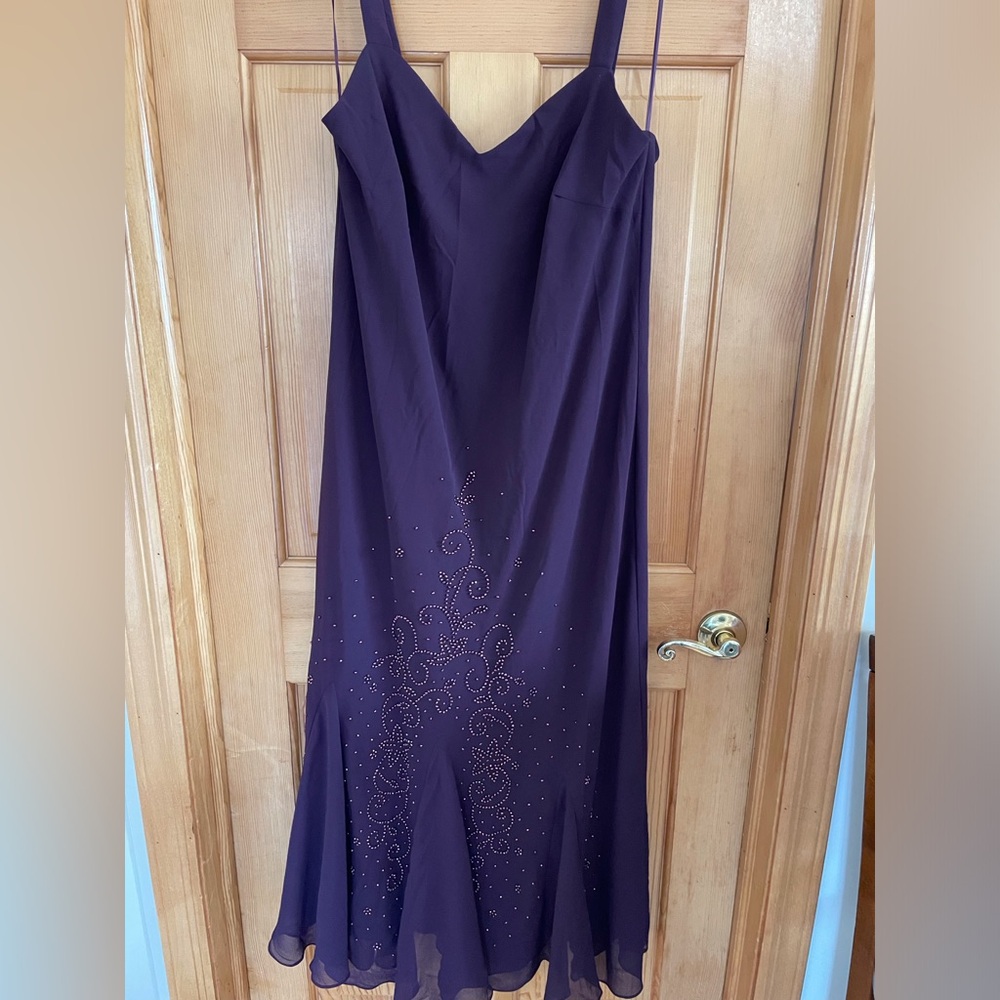 NWT Women’s R&M Richards Beaded Cocktail Dress